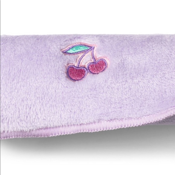 New Stoney Clover Lane Target Lavender Cherries Reusable Makeup Remover Cloth - Picture 3 of 3